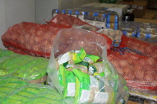 Διανομή τροφίμων στο Δήμο Ζίτσας, σε δικαιούχους του Τ.Ε.Β.Α.